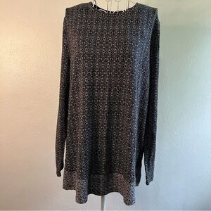 J. Jill gray/black long-sleeved shirt, Size L. EUC.